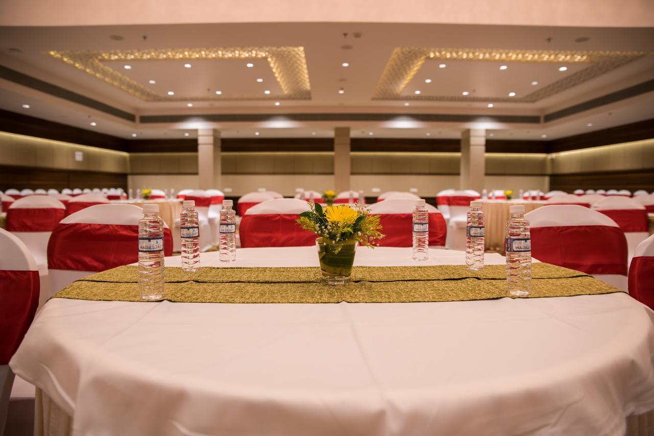 Grand Rio Nashik Exterior foto