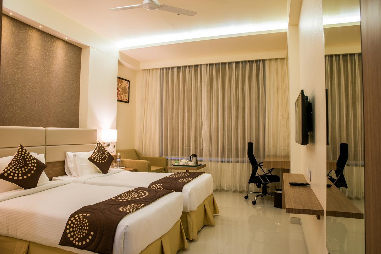Grand Rio Nashik Exterior foto