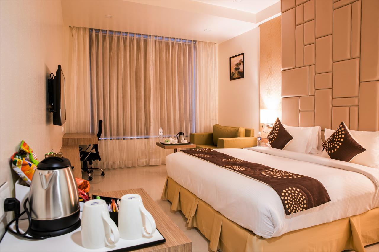Grand Rio Nashik Exterior foto